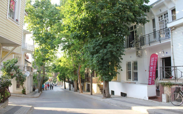 Ada Antik Otel