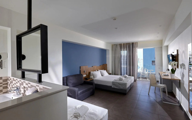 Pollis Hotel