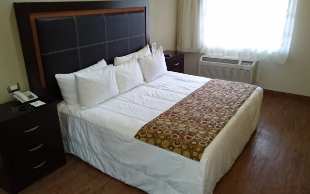 Quinta Dorada Hotel and Suites