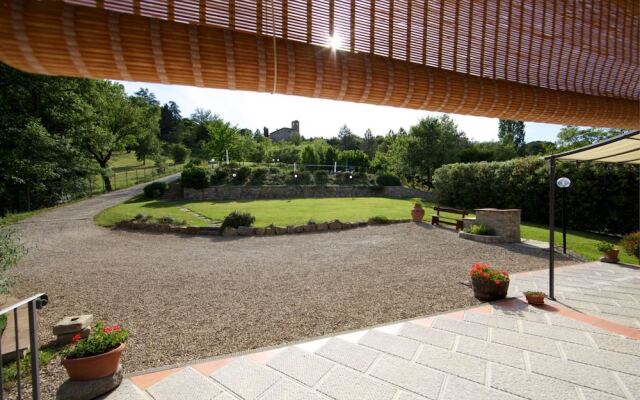 Wonderful private villa for 10 people with private pool, WIFI, TV, terrace, pets allowed and par...