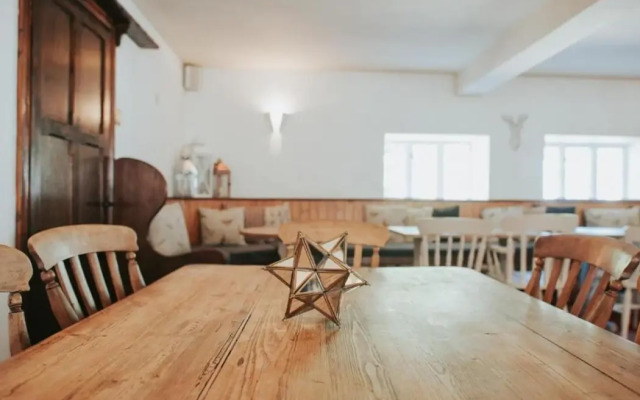 The Lordleaze Hotel And Restaurant