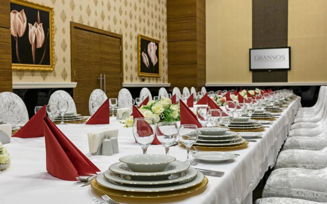 Armada Grannos Thermal Hotel & Convention Center
