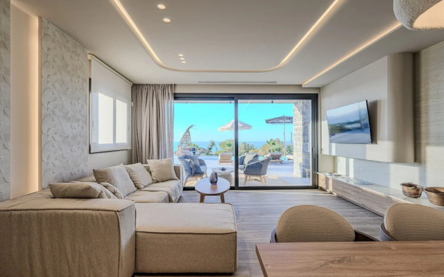 Nysa Luxury 2