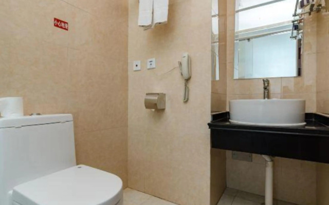 Geluo Business Hostel