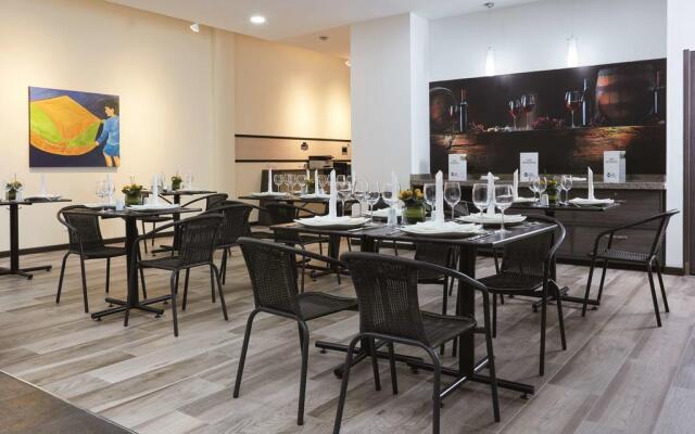 Best Western Calleja Suites