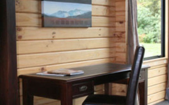 Westwood Lodge – Guest Rooms – Franz Josef
