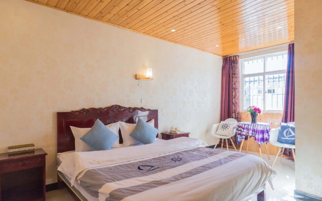 Auspicious Happy Inn (Dali Ancient Town Branch)