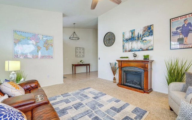 Private Pool & Patio: Family Retreat in Mesa