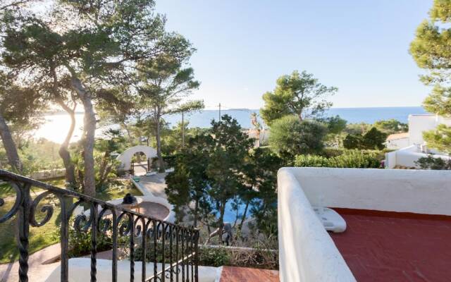 Casa Negret with panoramic Sunset views