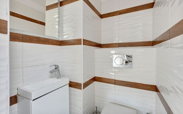 Grand Apartments - Love Loft