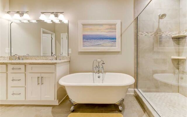 Beachykeen - Four Bedroom Home