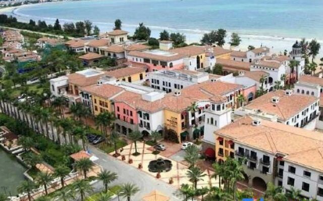 HuiDong Vanke ShuangYue Bay Waterscape Apartment Hotel