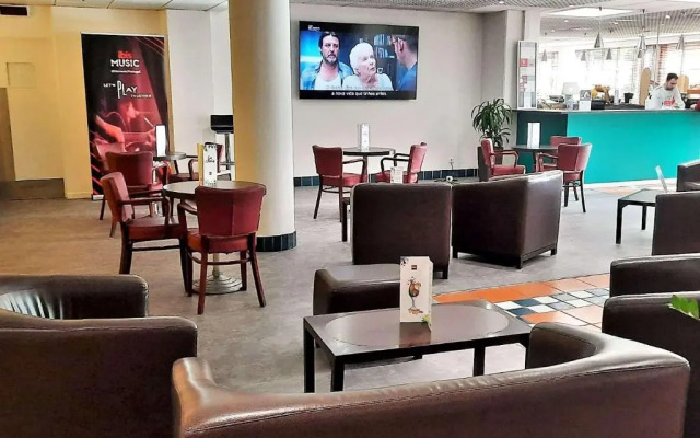 ibis Porto Sul Europarque