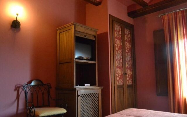 Hotel - Restaurante Prado Del Navazo