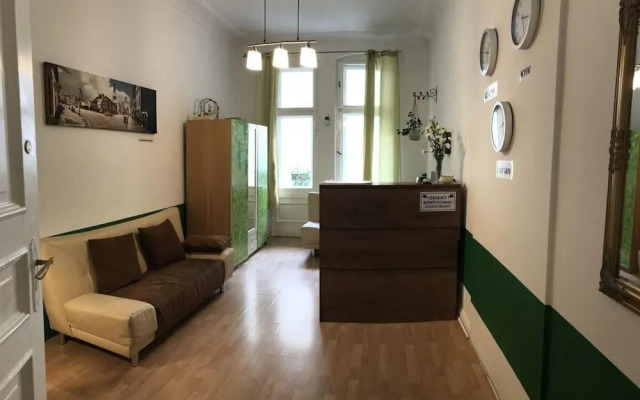 Green Hostel