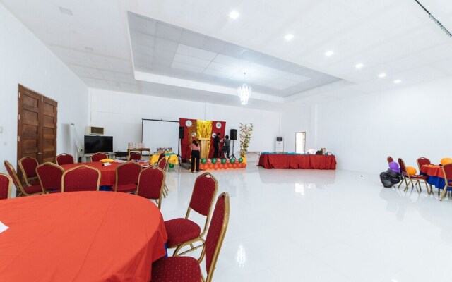 RedDoorz Plus near Puerto Princesa City Hall