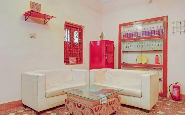 Spot On Hotel Evening Star Inn