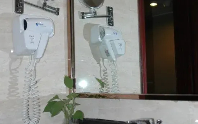 Yuanzheng Shennong Hotel
