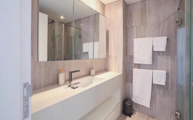 D1 Tower - 2BR Apartment - Allsopp&Allsopp