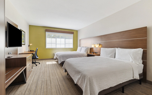 Holiday Inn Express & Suites Mountain View Silicon Valley by IHG