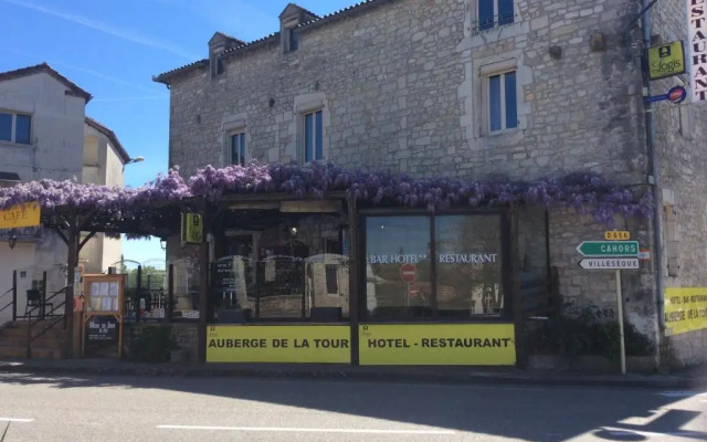 Logis Hotels  Auberge De La Tour   Hôtel Et Restaurant