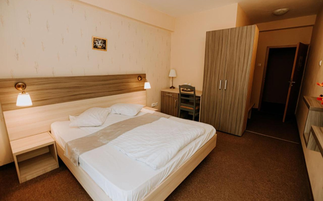 Guest house Lacul Linistit