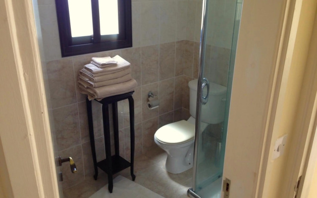 Villa Panorama - Stunning views in villa with hot tub, pool, garden