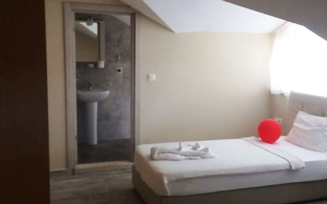 Hotel De Huzur