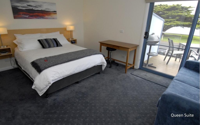 Seascape Accommodation – Guest Rooms – Portland