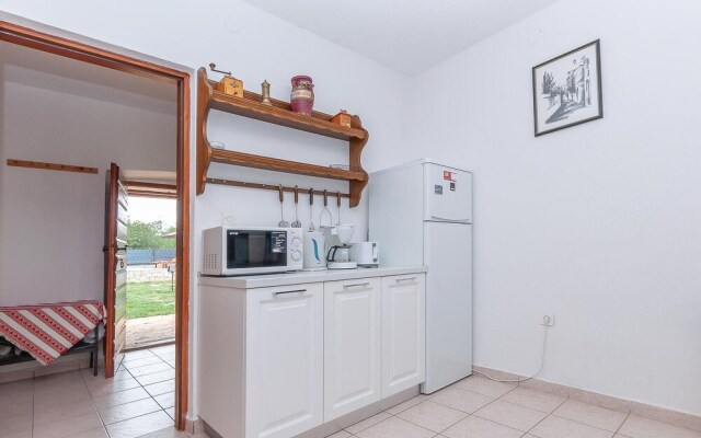 Awesome Home in Oklaj With Wifi and 3 Bedrooms