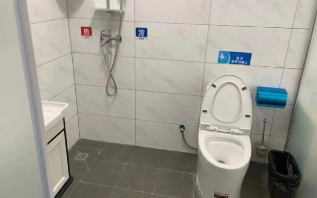 Suzhou Jiayue Express Hotel