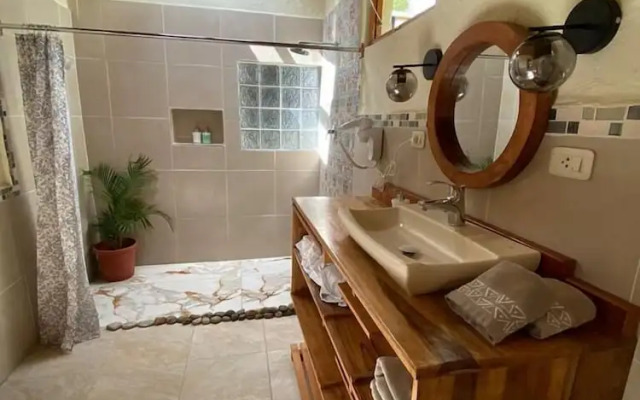 Hostal Colibrí Aeropuerto - Hostel