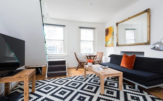 Wonderful 2BR Maisonette in Central London