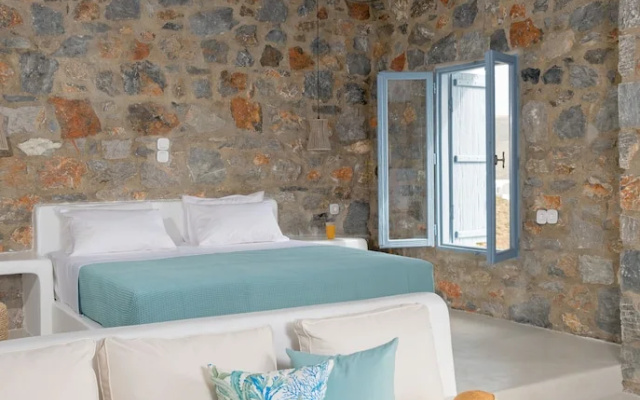 Nisides Suites