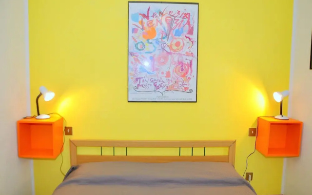 Bright Apartment With Garden