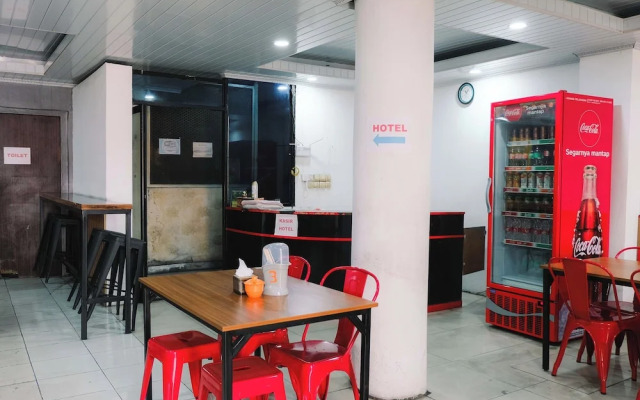 King Stone Hotel by ZUZU