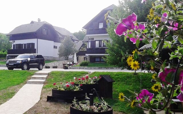 Etno Garden