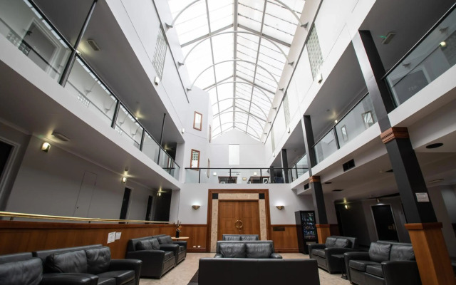 Madison Capital Executive Apartments
