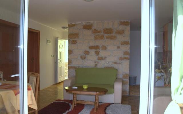 Apartments Zrakic