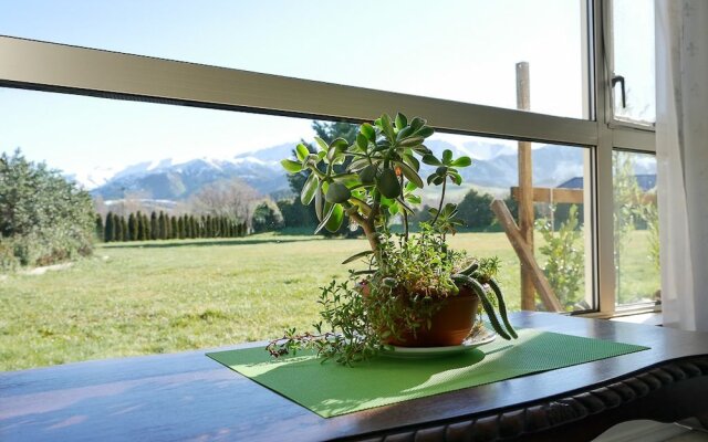 Vibrant Living Retreat