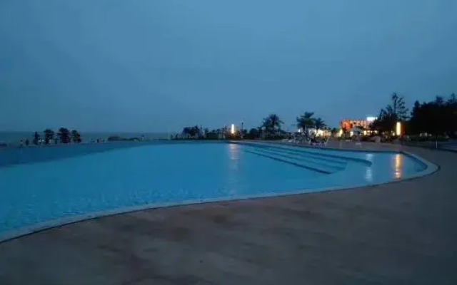 Longhai Yijian B&B