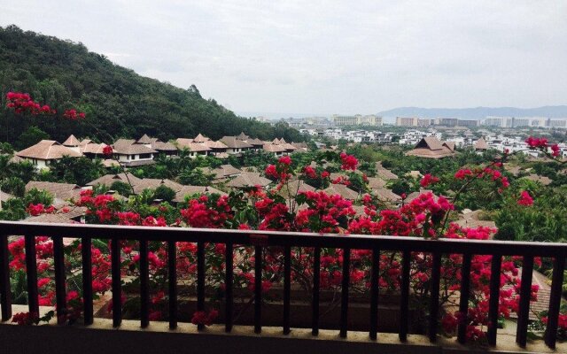 Shixishu Jianguo Yalong Bay Resort Hotel
