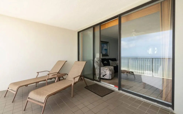 Pelican Pointe1204 3BR 2BA Gulf-front