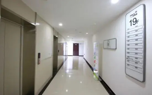 MAX Boutique Smart Hotel