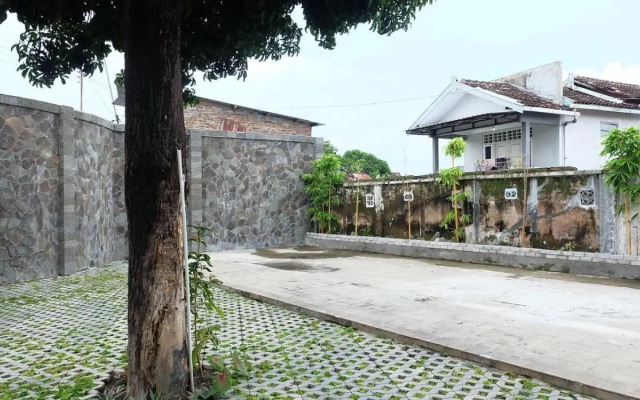 Omah Dronjongan Homestay Yogyakarta