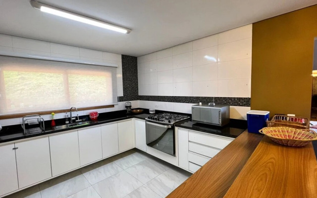 Campos do Jordão - 1km do centro do Capivari