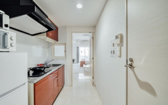 Celeb Court Umeda AFP Apartment