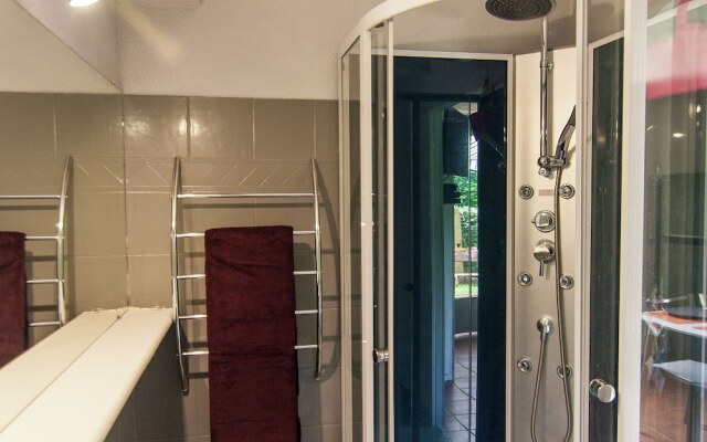 Peaceful Holiday Home in Carsac-aillac With Swimming Pool