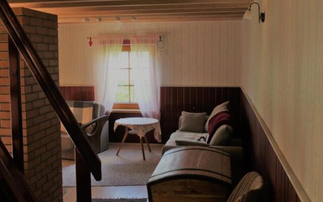 Posti Holiday Home