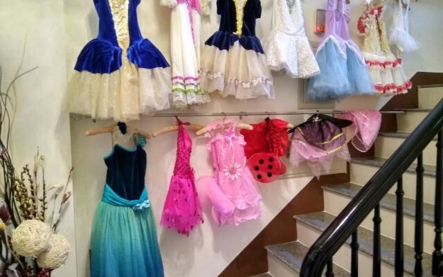 dancedoll-house